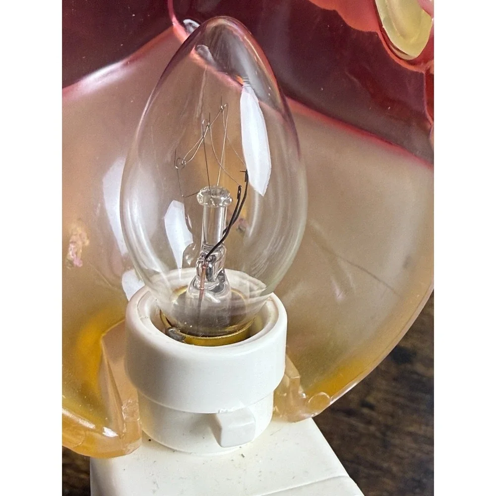 Vintage Chick Night Light Plug In Bird Lamp Red Vest Nursery‎ Kids 120V UL